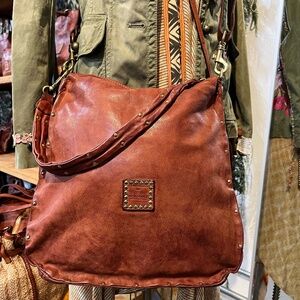 Campomaggi Crossbody Bag in Cognac